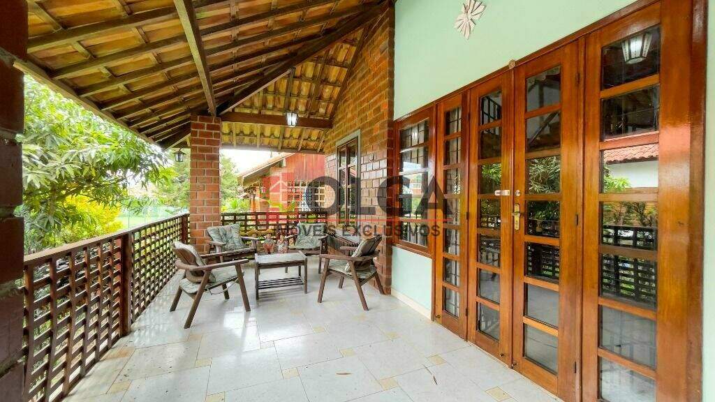 Casa à venda no bairro Santana: 