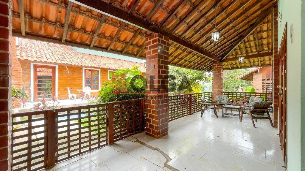 Casa à venda no bairro Santana: 
