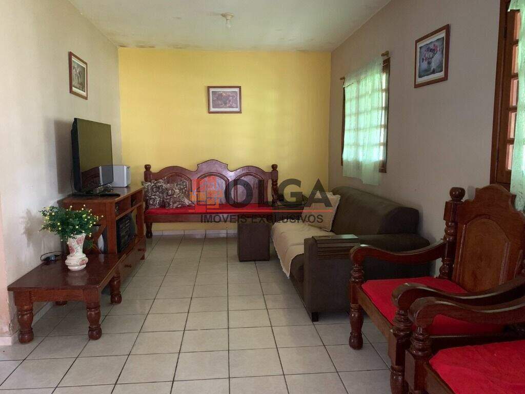 Casa à venda no bairro Maria Auxiliadora: 