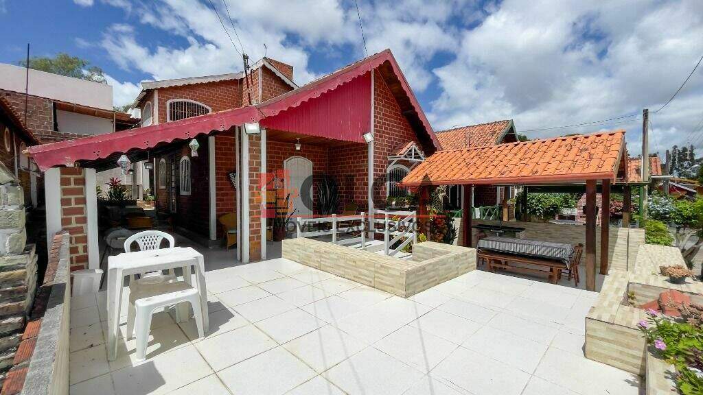 Casa à venda no bairro Santo Antônio: 