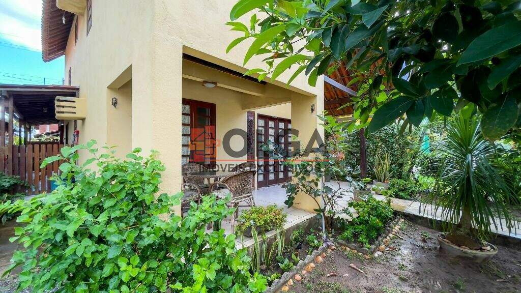 Casa à venda no bairro Santana: 