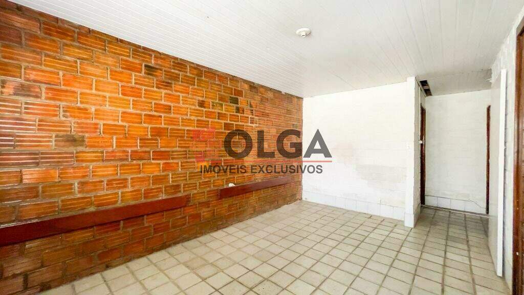 Casa à venda no bairro Alpes Suiços: 