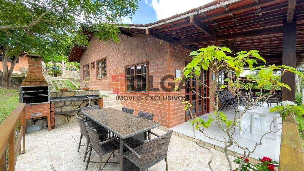 Casa à venda no bairro Porta Florada: 