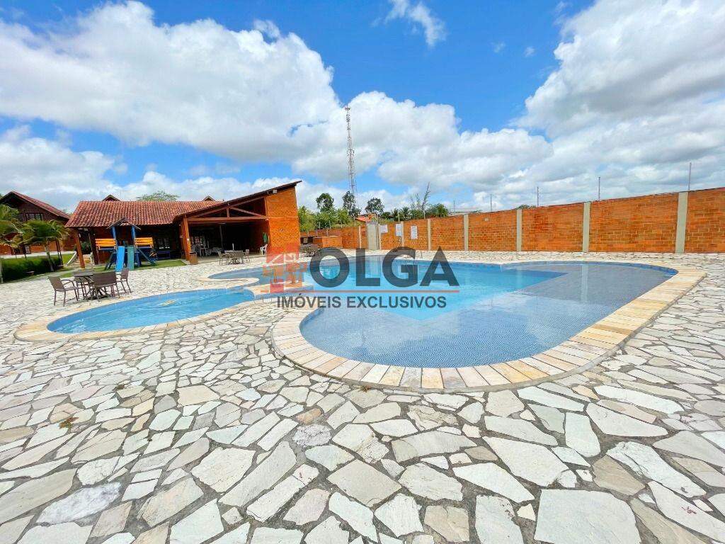 Casa à venda no bairro Santana: 