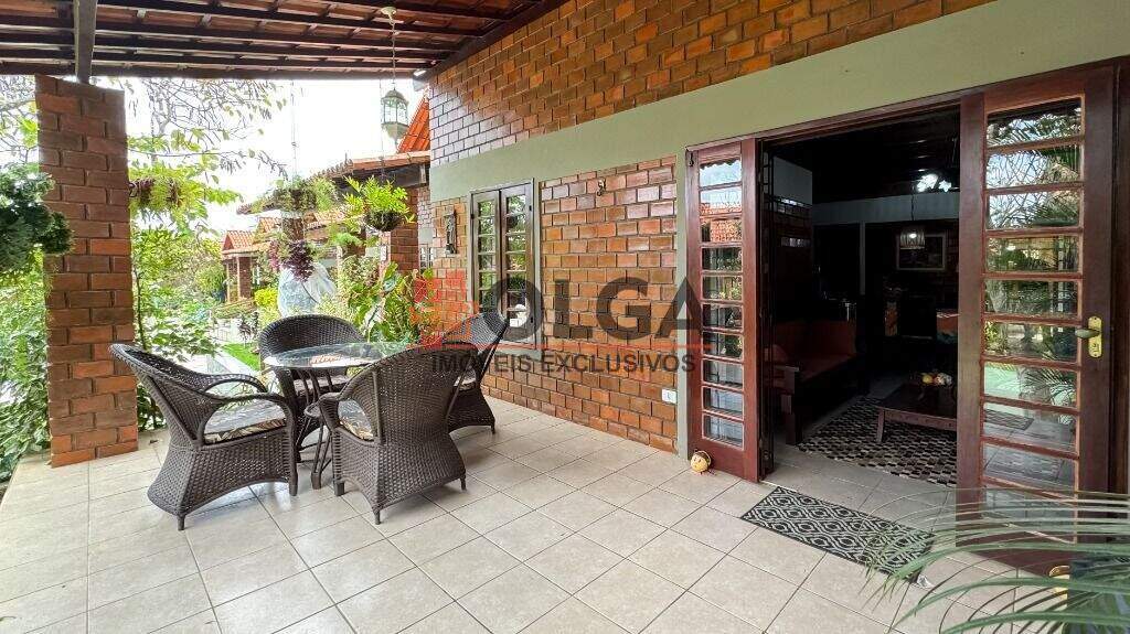 Casa à venda no bairro Santana: 