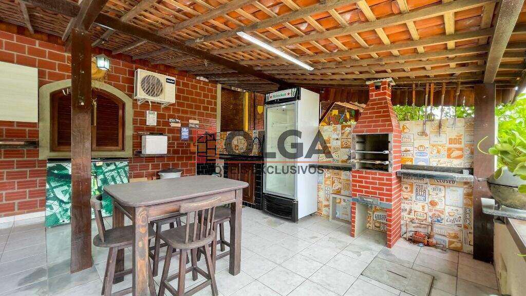 Casa à venda no bairro Porta Florada: 
