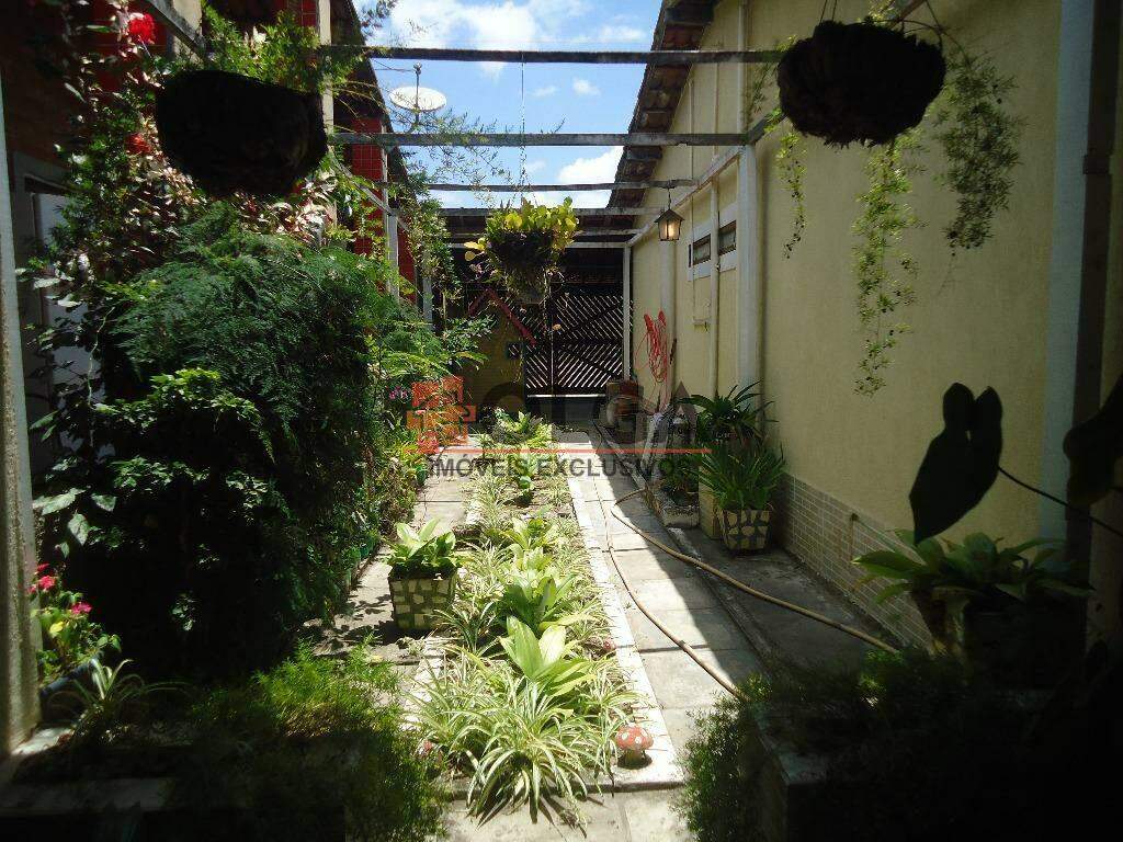 Casa à venda no bairro Santana: 