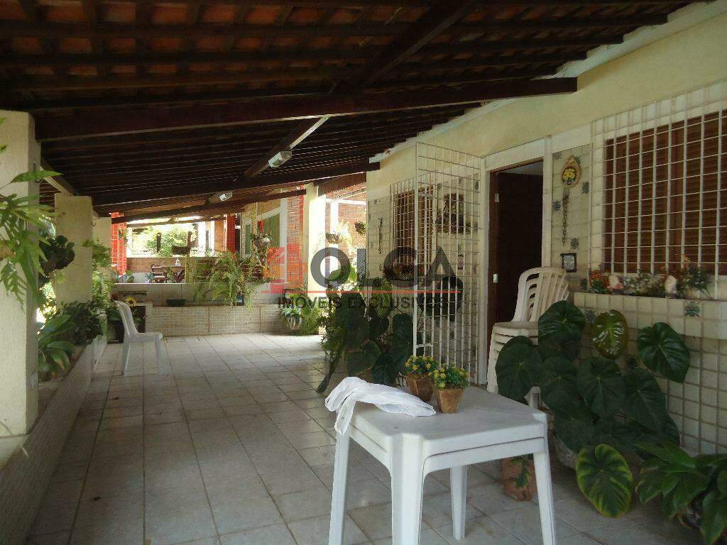 Casa à venda no bairro Santana: 