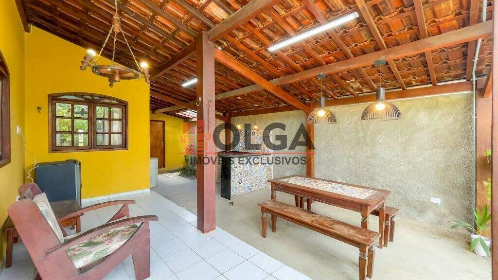 Casa à venda no bairro Santana: 