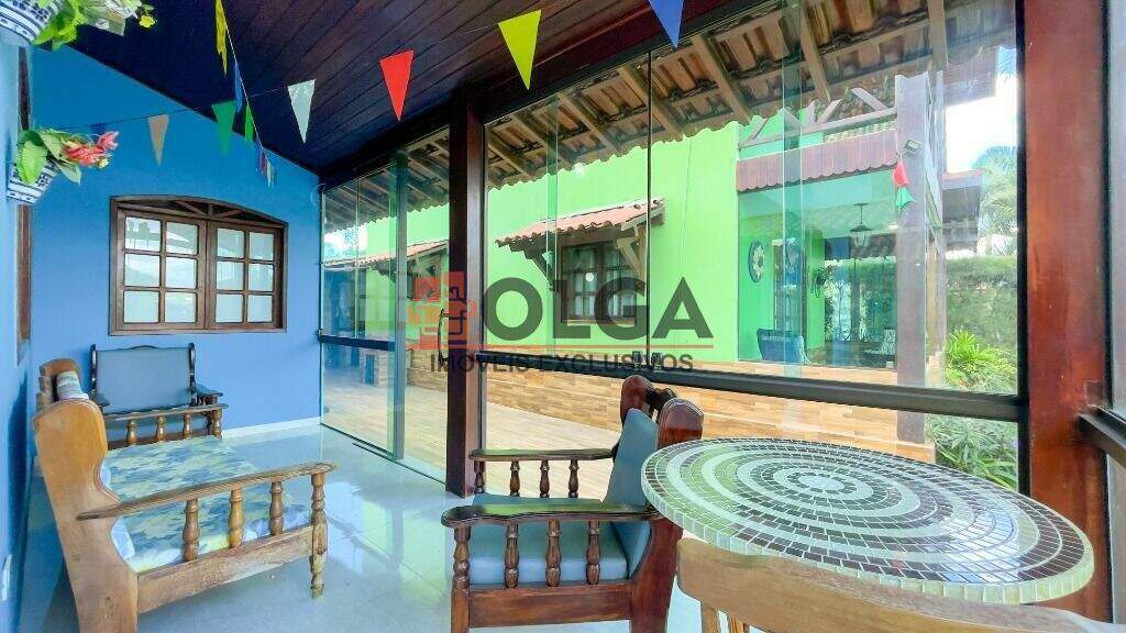 Casa à venda no bairro Santana: 