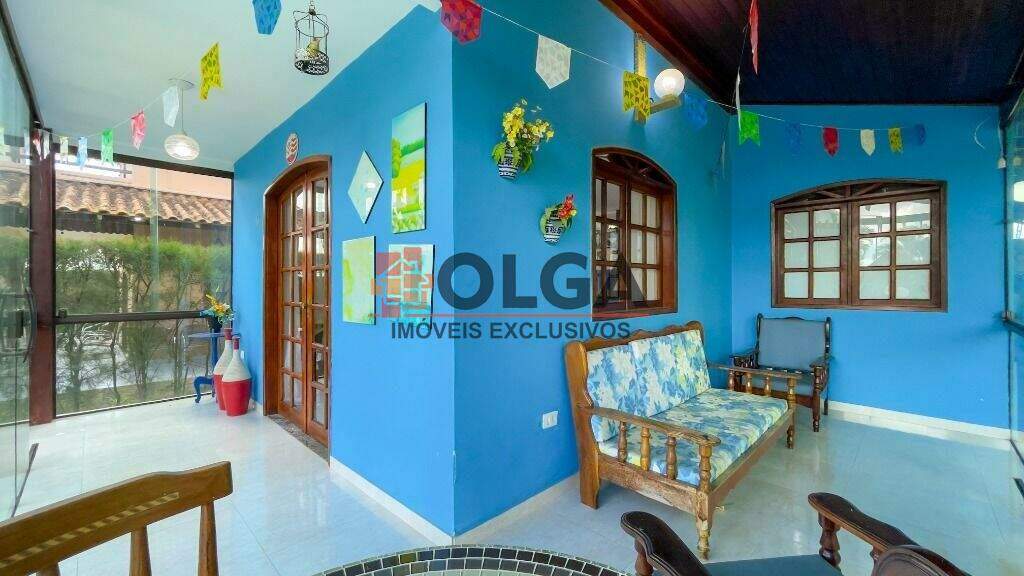 Casa à venda no bairro Santana: 
