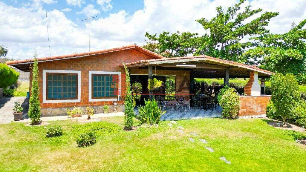 Casa à venda no bairro Novo Gravatá: 