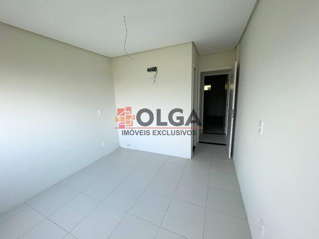Apartamento à venda no bairro Cruzeiro: 