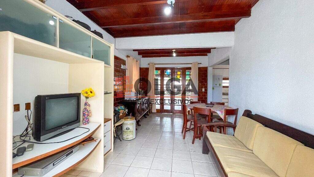 Casa à venda no bairro Alpes Suiços: 