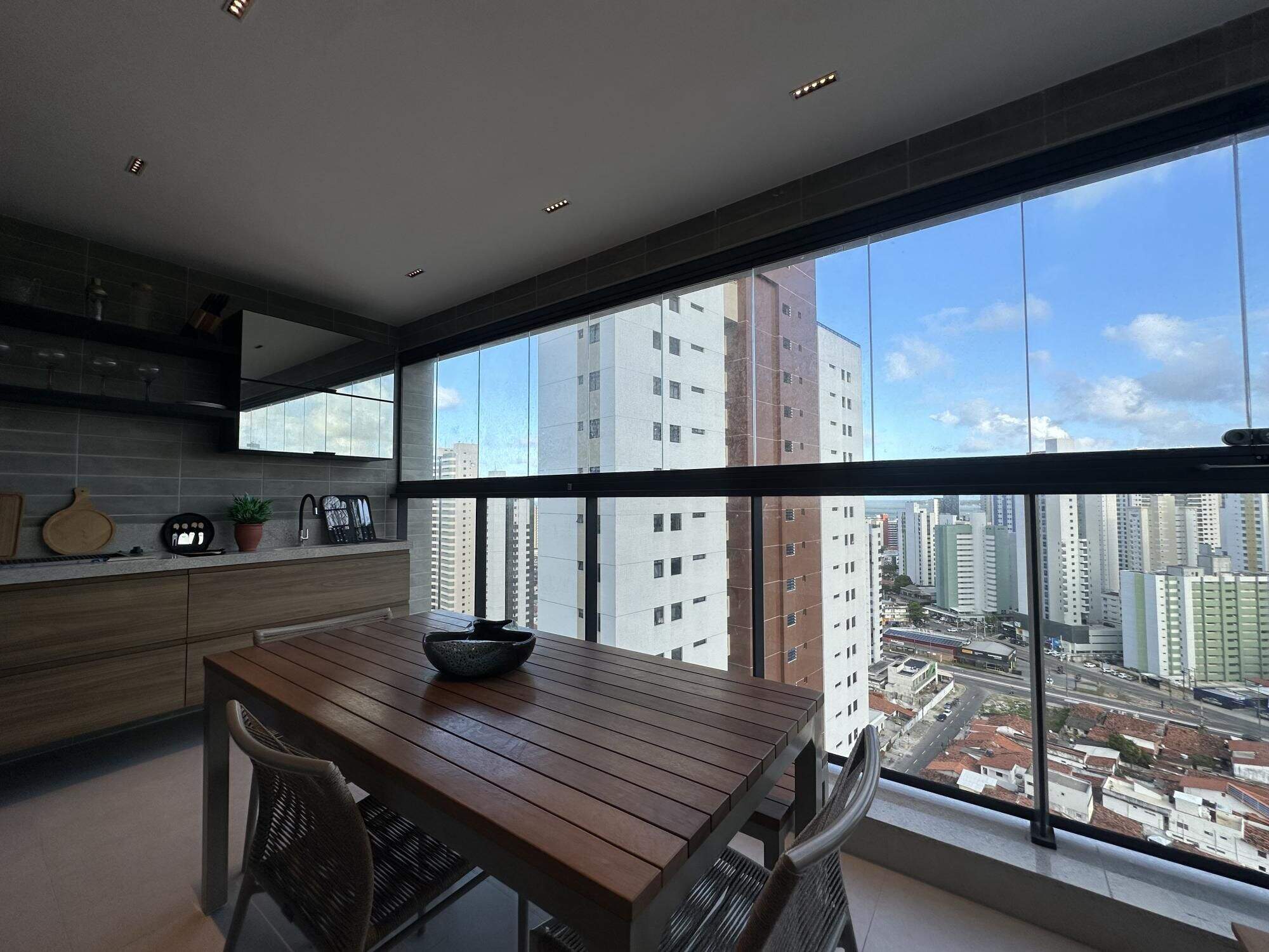 Apartamento à venda em Manaíra, João Pessoa - SB Imóveis: 