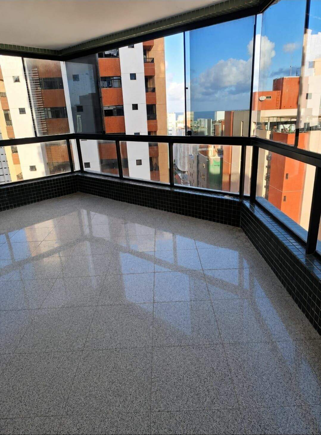 Apartamento para alugar em Tambaú, João Pessoa - SB Imóveis: 