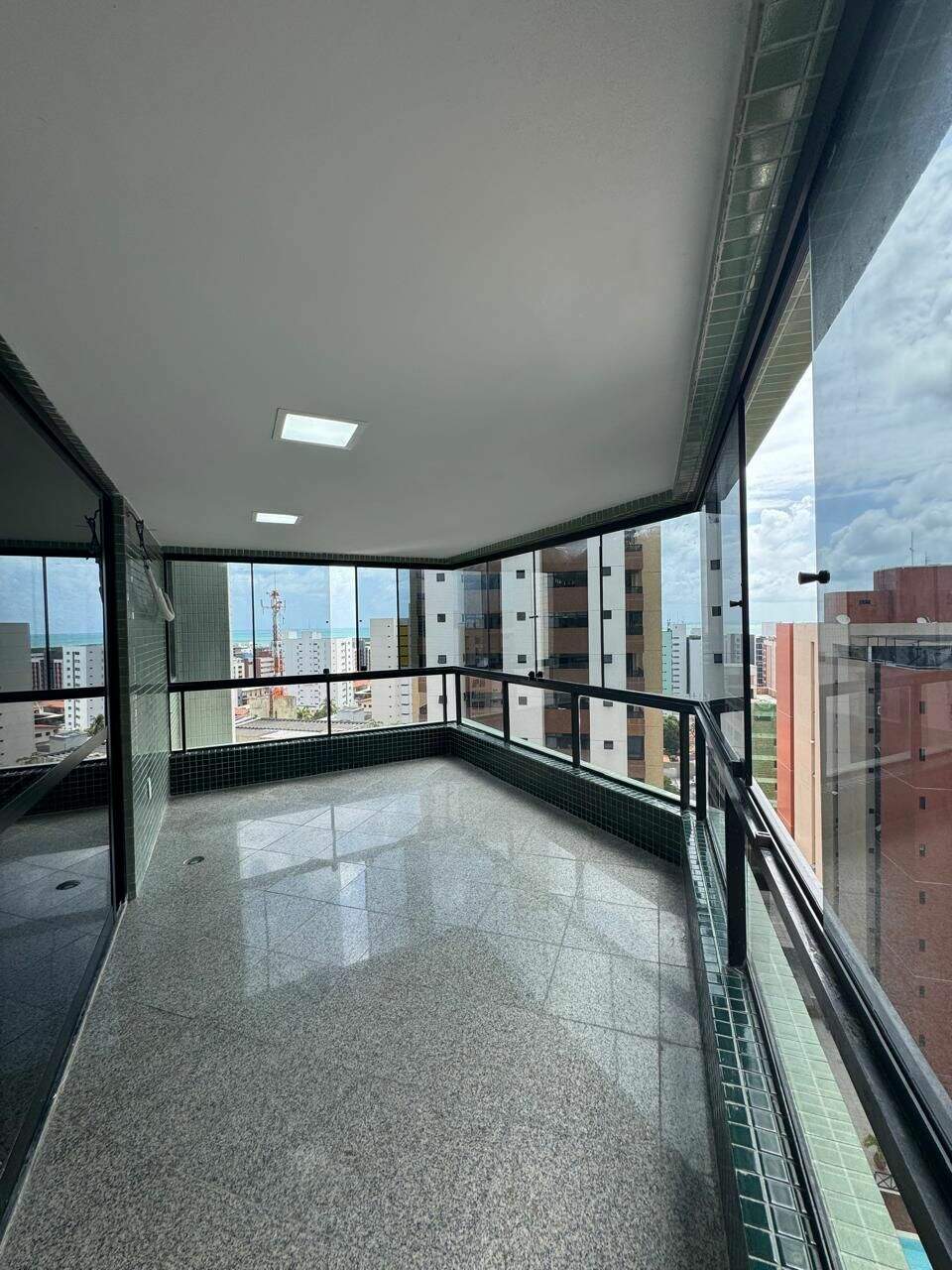 Apartamento para alugar em Tambaú, João Pessoa - SB Imóveis: 