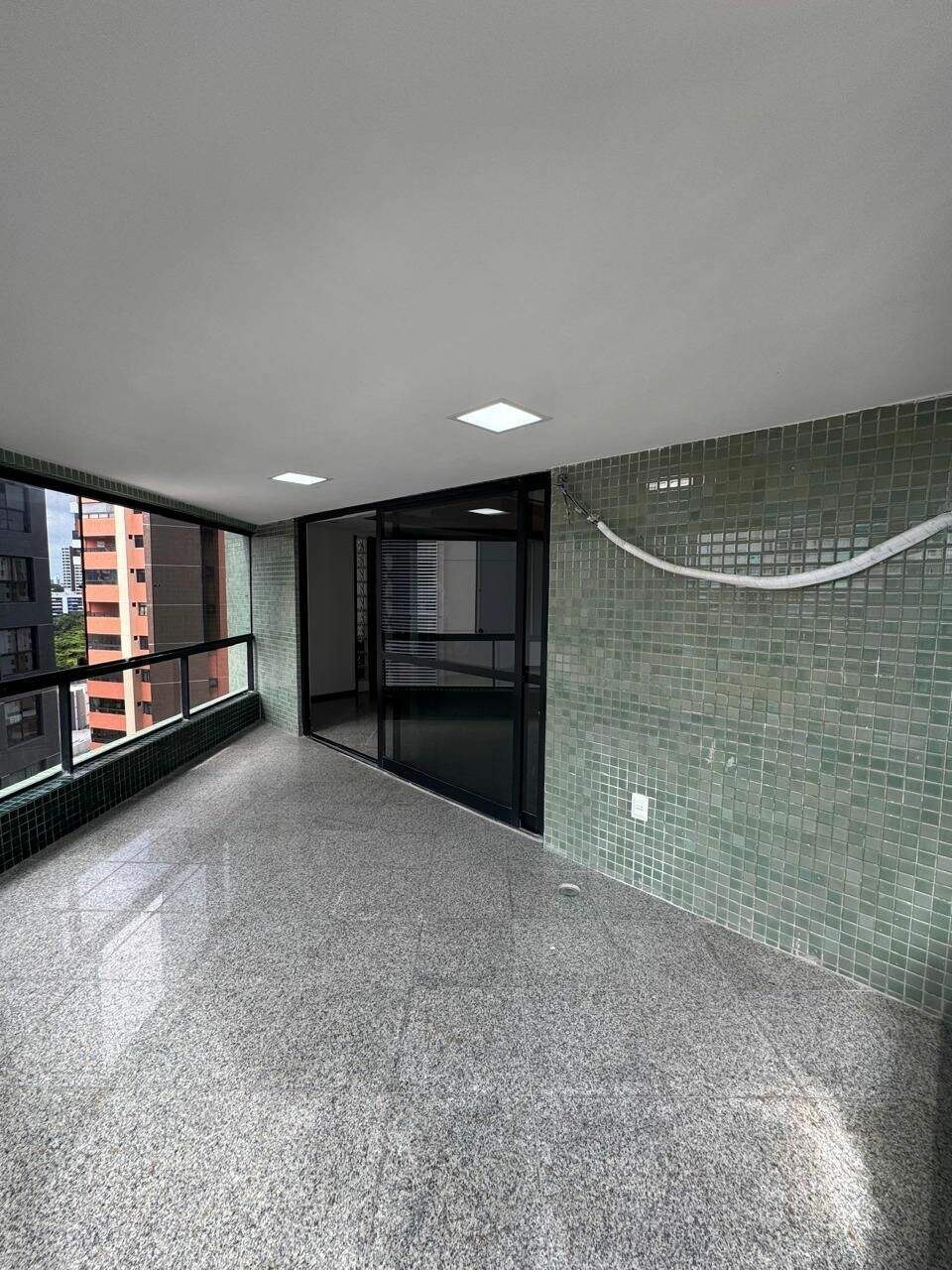 Apartamento para alugar em Tambaú, João Pessoa - SB Imóveis: 