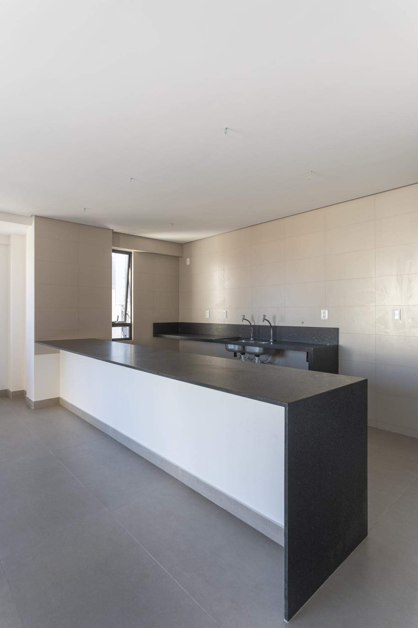 Apartamento à venda em Tambaú, João Pessoa - SB Imóveis: 