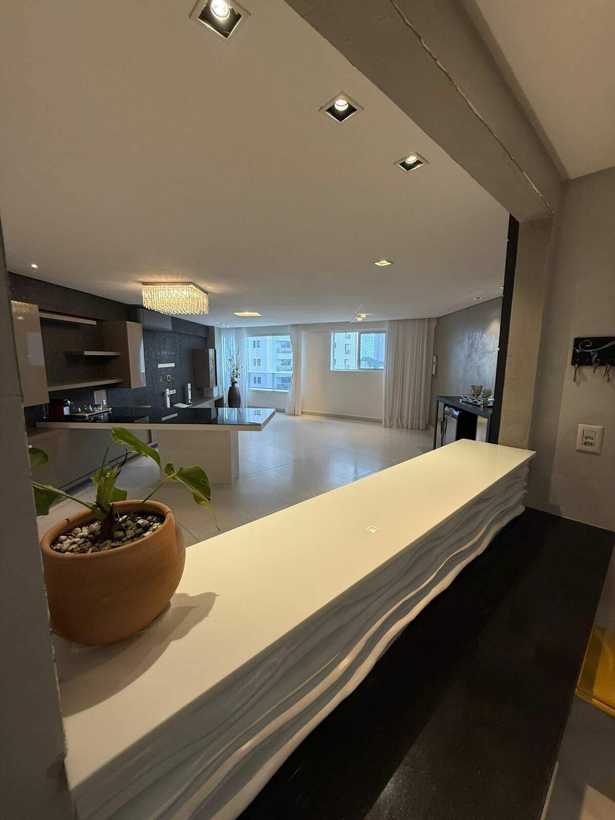Apartamento à venda em João Agripino, João Pessoa - SB Imóveis: 