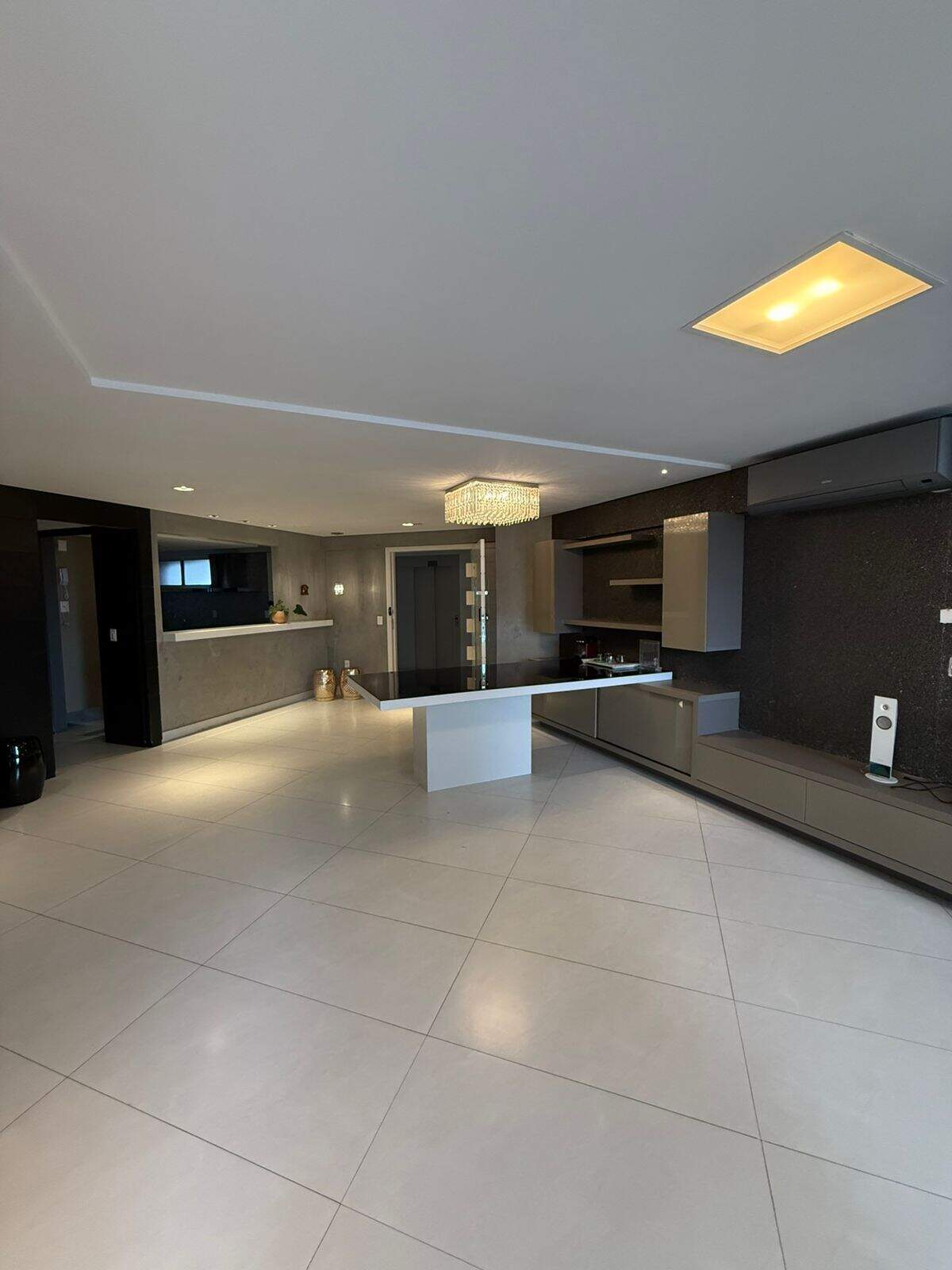 Apartamento à venda em João Agripino, João Pessoa - SB Imóveis: 