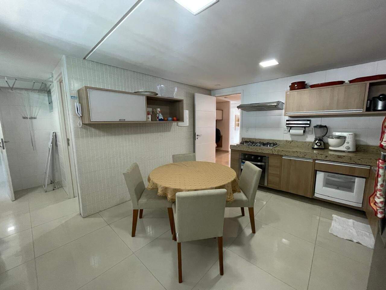 Apartamento à venda em Tambaú, João Pessoa - SB Imóveis: 