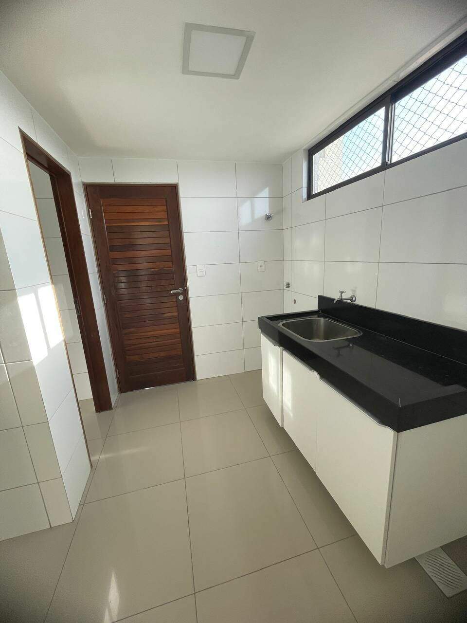 Apartamento à venda em Brisamar, João Pessoa - SB Imóveis: 