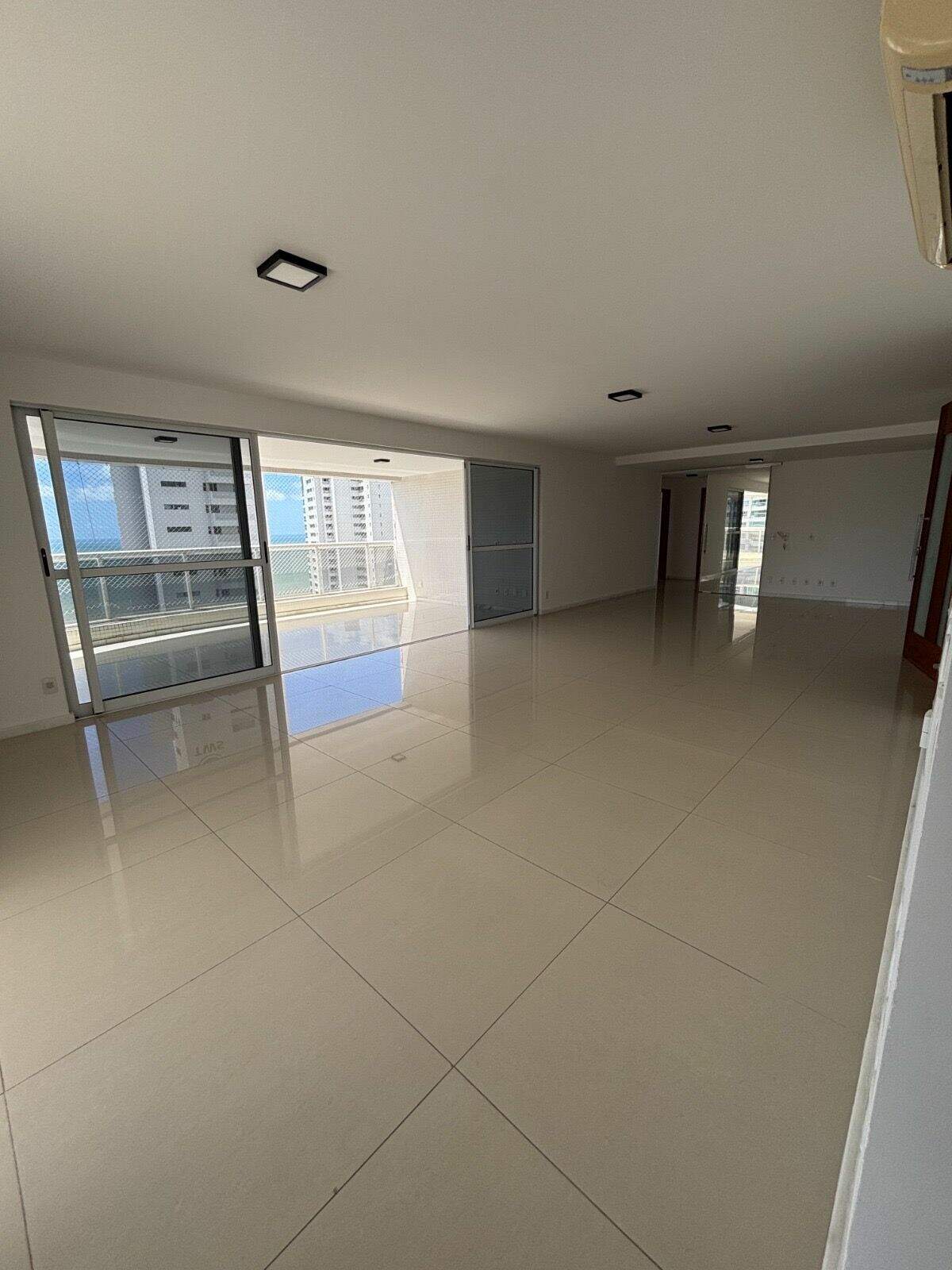 Apartamento à venda em Altiplano Cabo Branco, João Pessoa - SB Imóveis: 