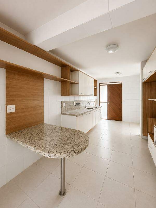 Apartamento à venda em Manaíra, João Pessoa - SB Imóveis: 