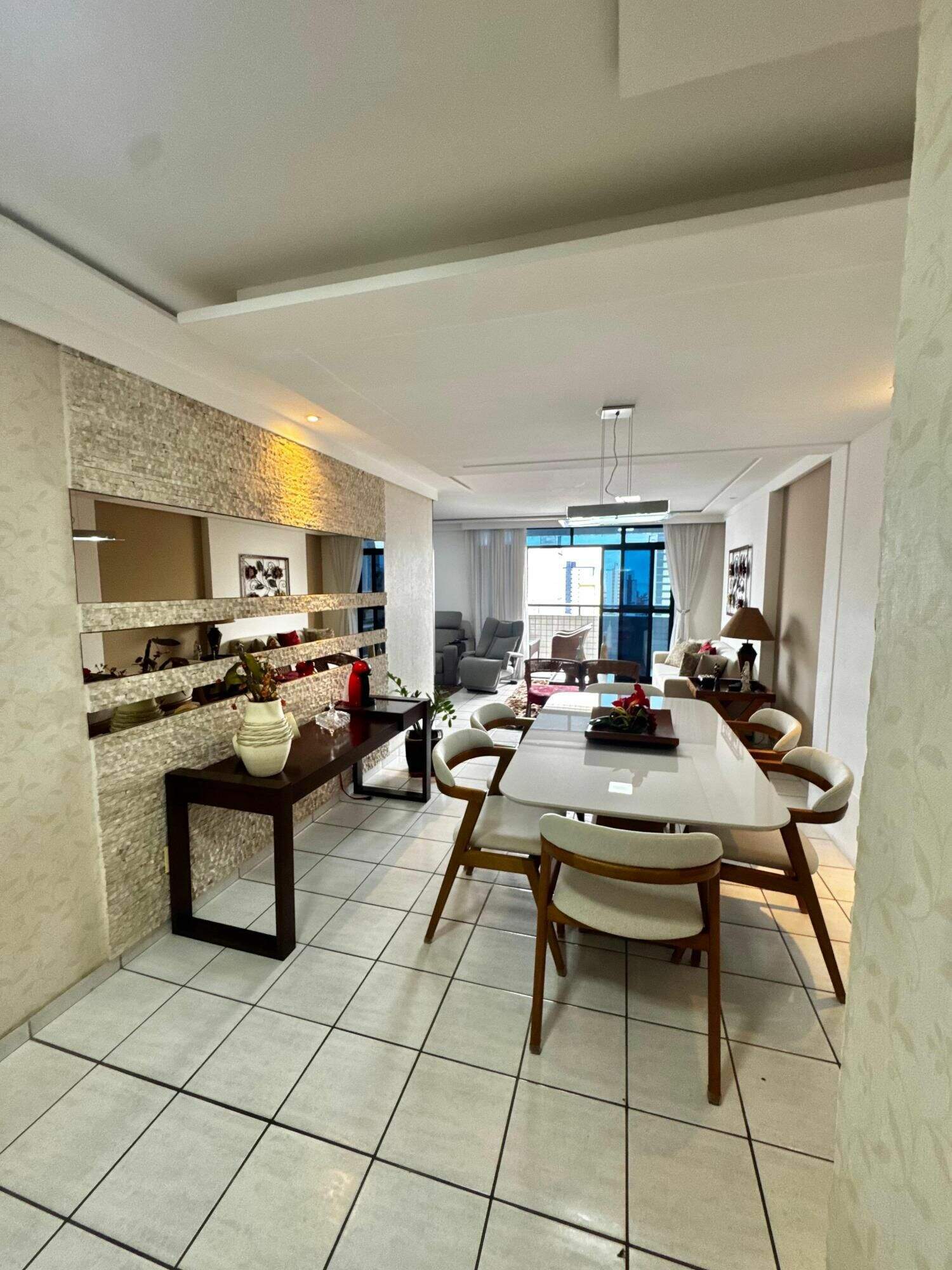 Apartamento à venda em Manaíra, João Pessoa - SB Imóveis: 