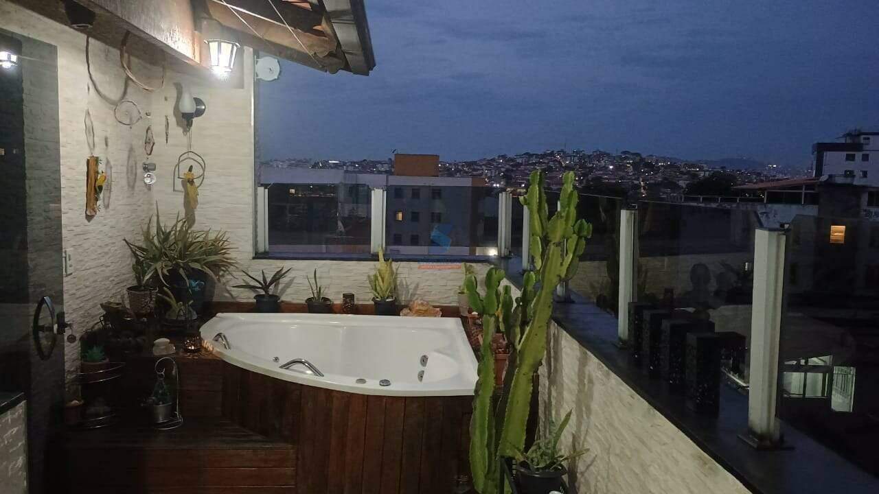 Cobertura à venda no Eldorado: 