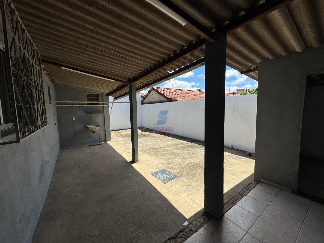 Casa à venda no Riacho das Pedras: 