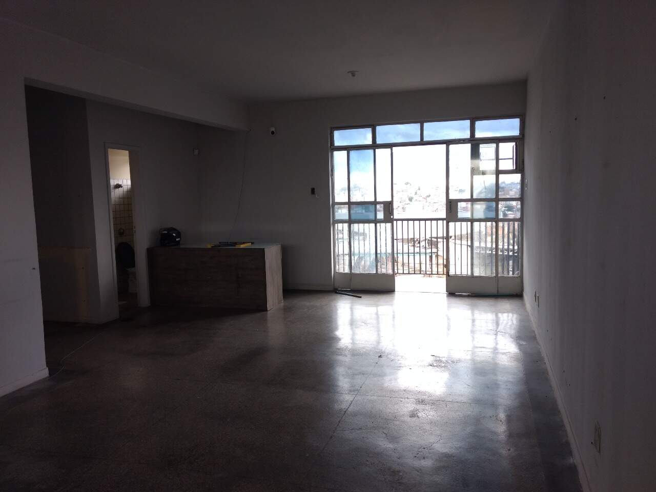 Sala para aluguel no Inconfidentes: 