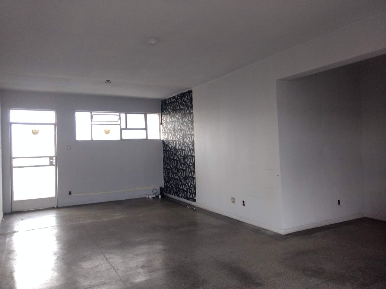 Sala para aluguel no Inconfidentes: 