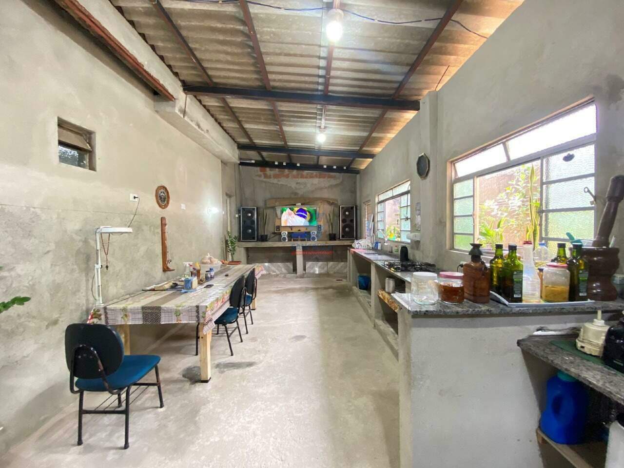 Casa à venda no Bernardo Monteiro: 