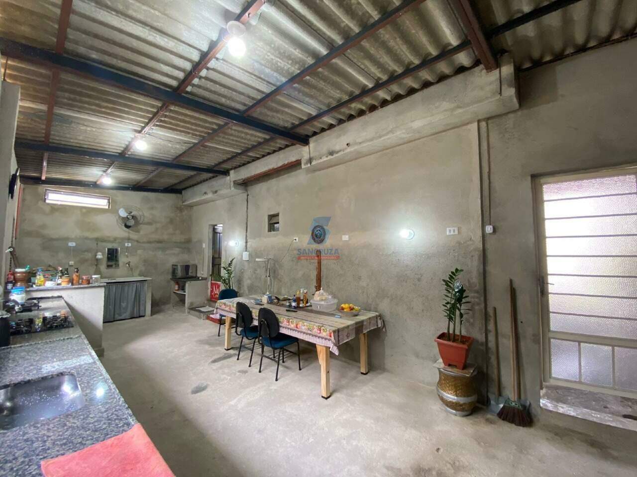 Casa à venda no Bernardo Monteiro: 