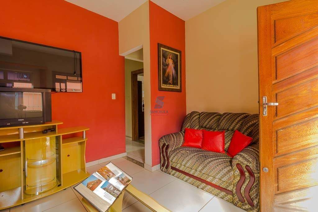 Casa à venda no Santa Cruz Industrial: 