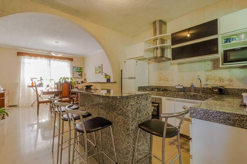 Casa à venda no Tropical: 