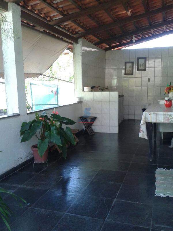 Casa à venda no São Gonçalo: 