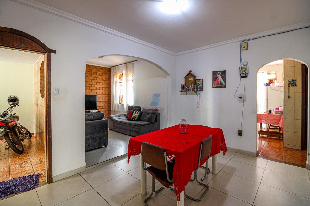 Casa à venda no Parque Maracanã: 