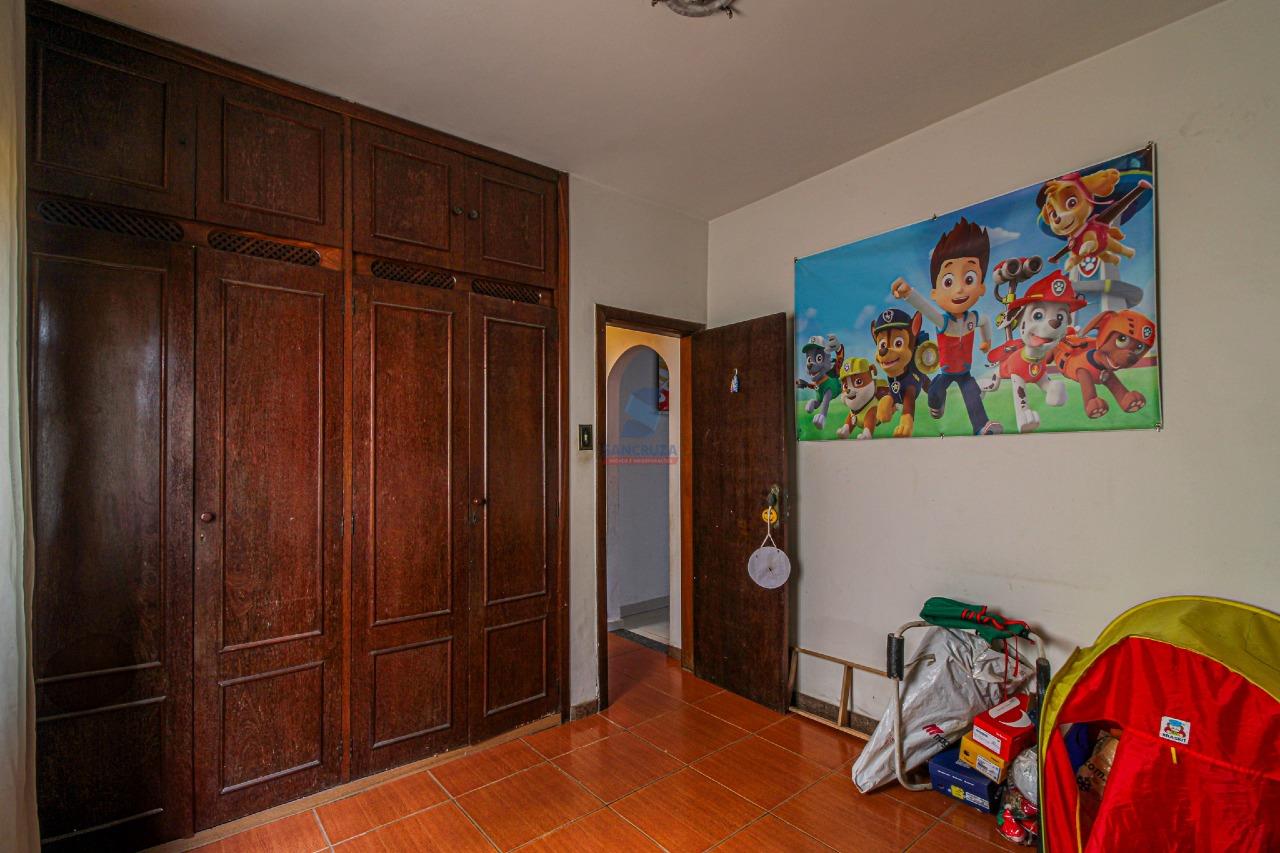 Casa à venda no Parque Maracanã: 