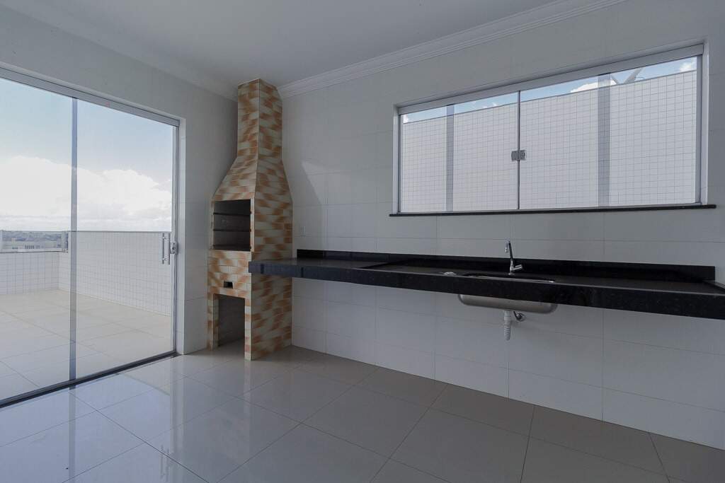 Cobertura à venda no Jardim Industrial: 