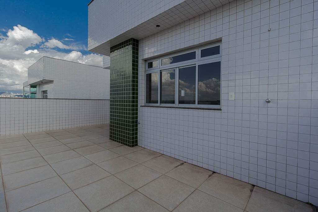 Cobertura à venda no Jardim Industrial: 