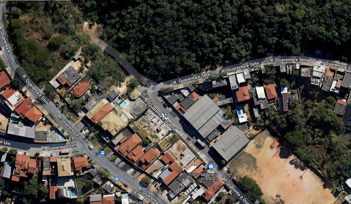 Casa à venda no Tropical: 