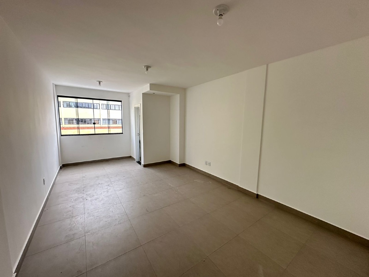 Sala para aluguel no Eldorado: 