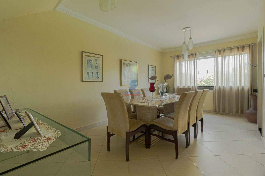 Casa à venda no Tropical: 