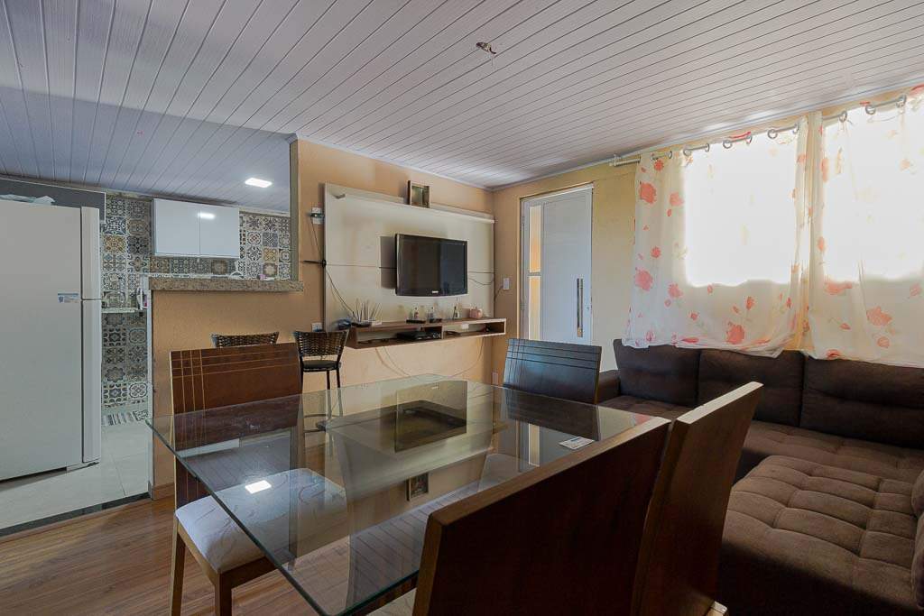 Casa à venda no Tropical: 