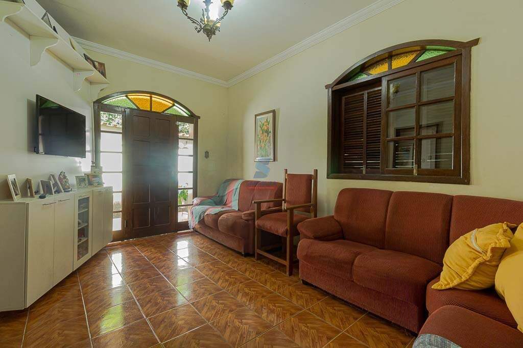 Casa à venda no Industrial: 