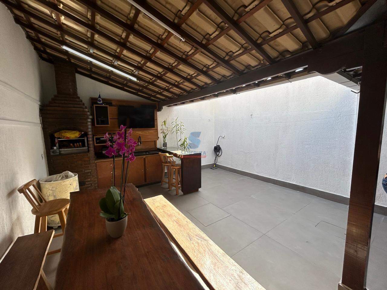 Casa Geminada à venda no Sapucaia II: 