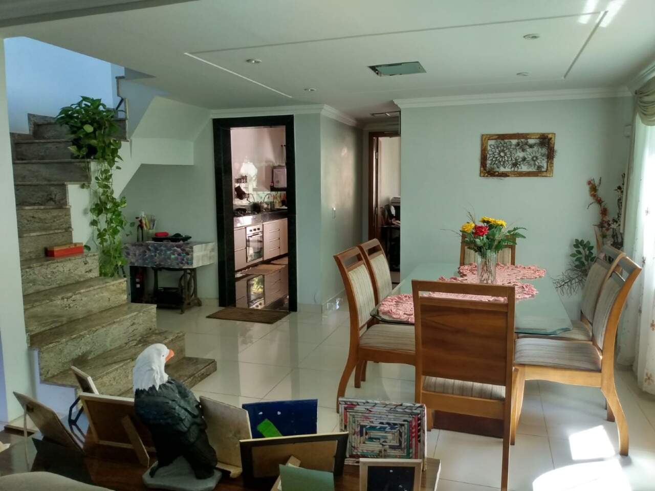 Casa à venda no Colonial: 